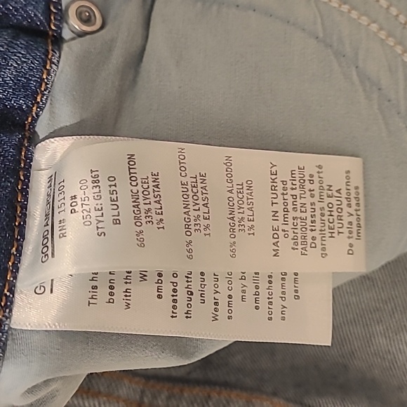 GOOD AMERICAN SLIM STRAIGHT HIGH RISE JEANS - Picture 6 of 9